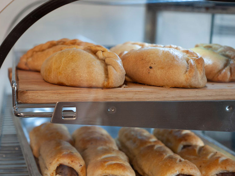 Shop, Bakery in Bury St Edmunds, Suffolk The Friendly Loaf