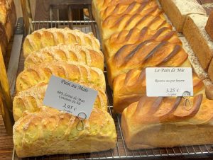 Friendly Loaf Bakery - Grand Moulins Visit